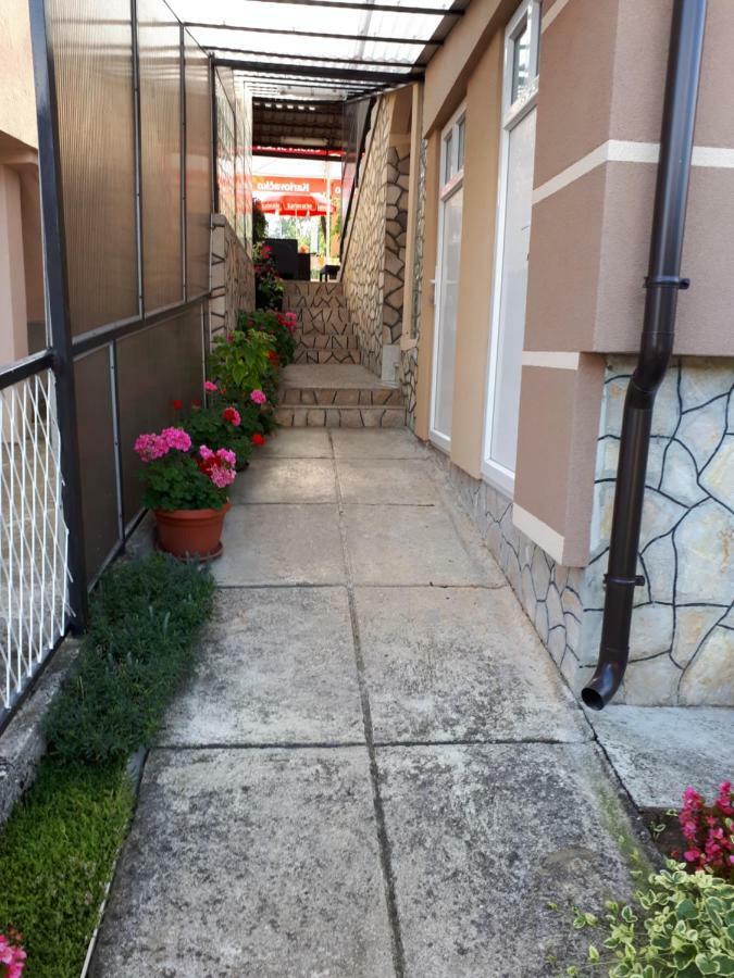 Iris Room & Apartment Slunj Ngoại thất bức ảnh
